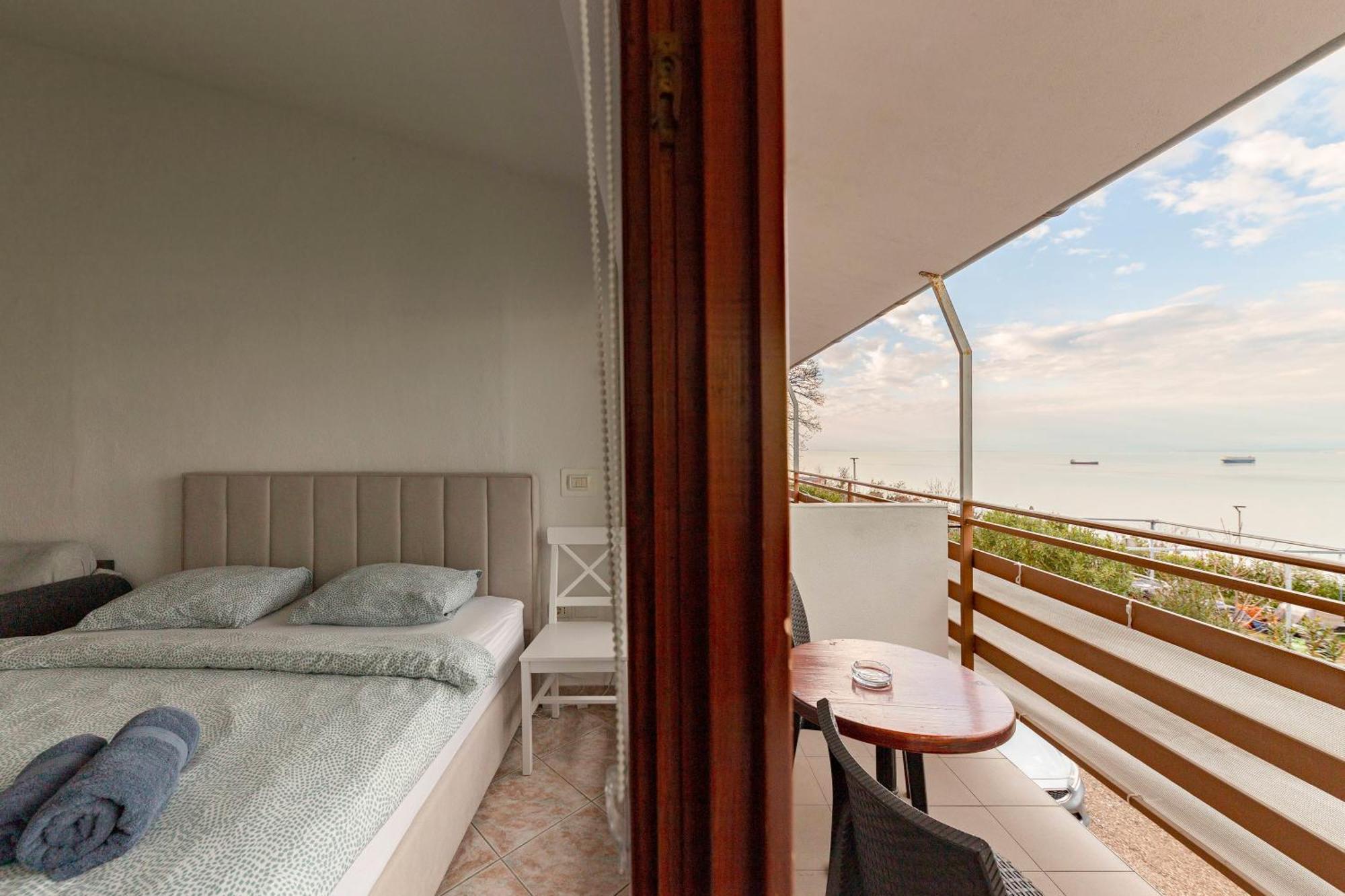 Apartma Gaja Koper Buitenkant foto